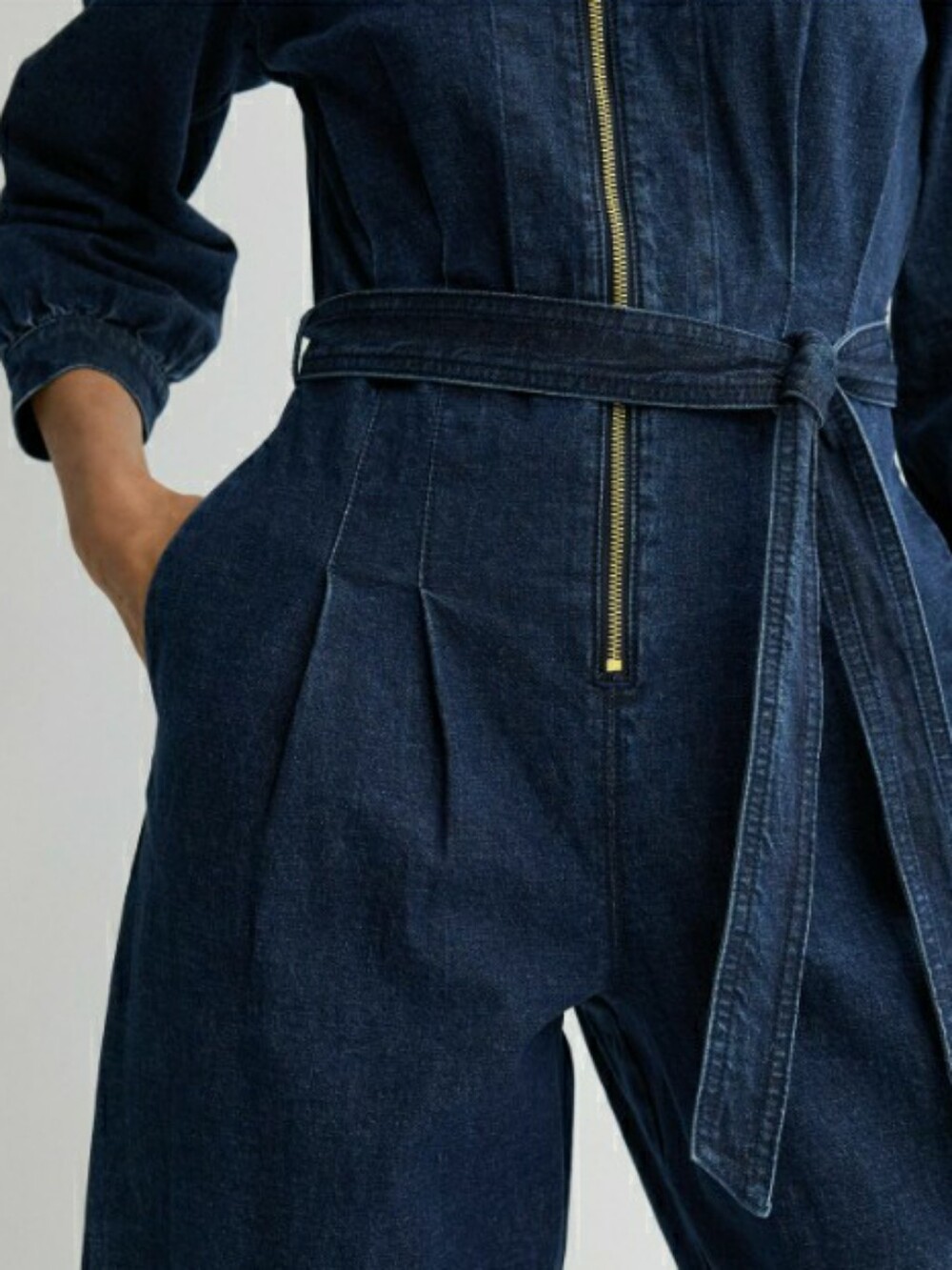 Jean Jumpsuit V Neck Zip Front Denim Nine West NWT 💙 RETAIL $70- - Picture 6 of 13
